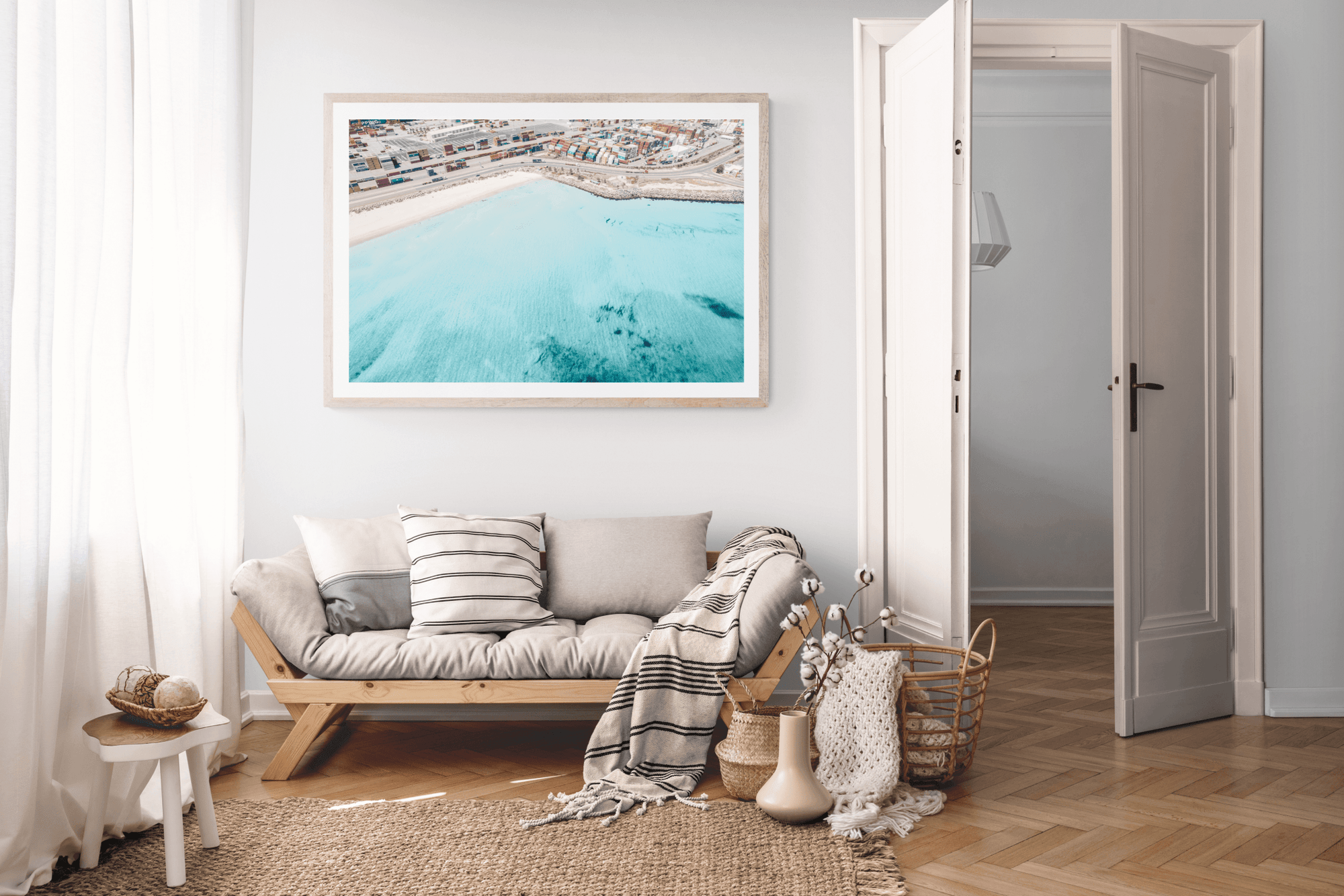 Lola - Fremantle Wall Art - Framed Print - Days Adrift